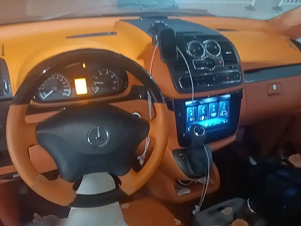 Mercedes-Benz Viano — миниатюра 10