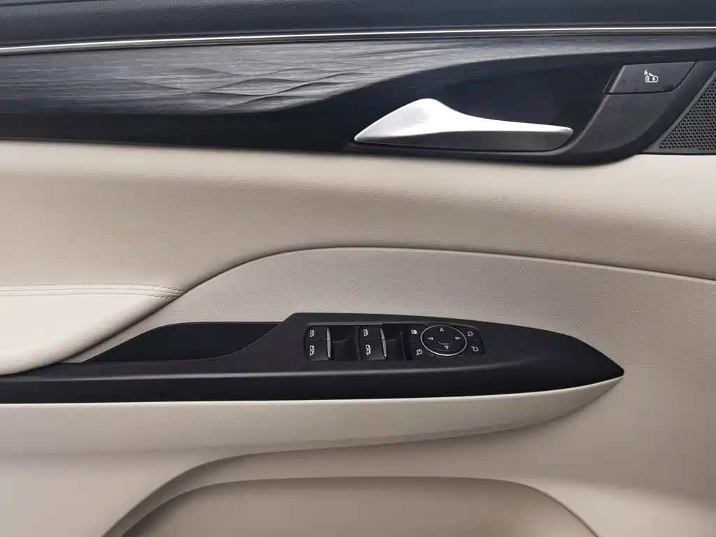 Buick GL8 2020 Avenir мест