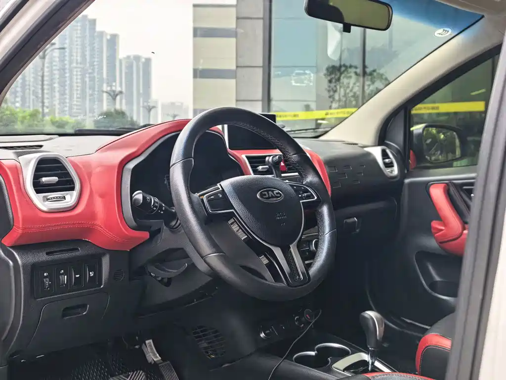 JAC JAC iEV6E — миниатюра 11
