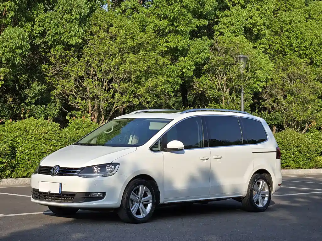 Volkswagen Xia
