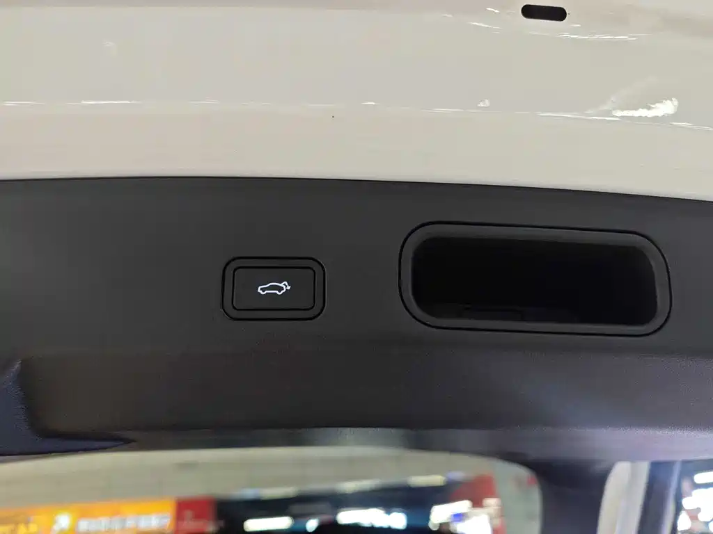 GEELY GALAXY GALAXY L7