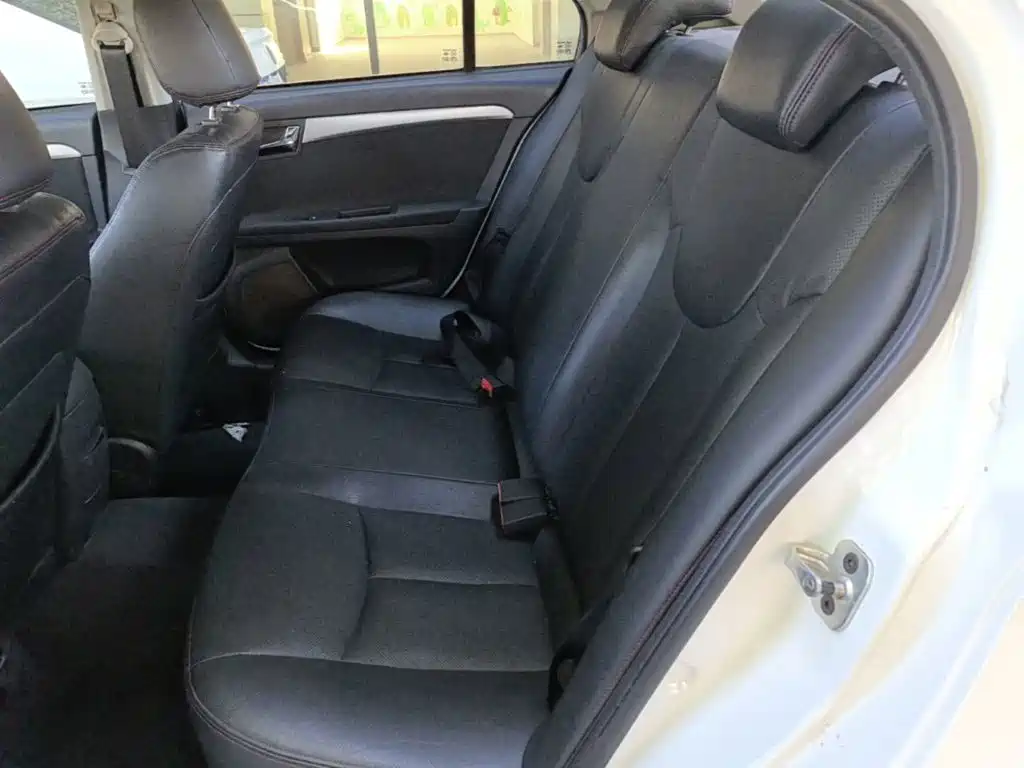 Roewe 350 — миниатюра 17