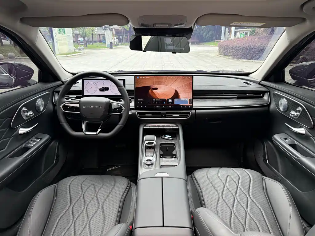 Chery Arrizo 8 PRO — миниатюра 6