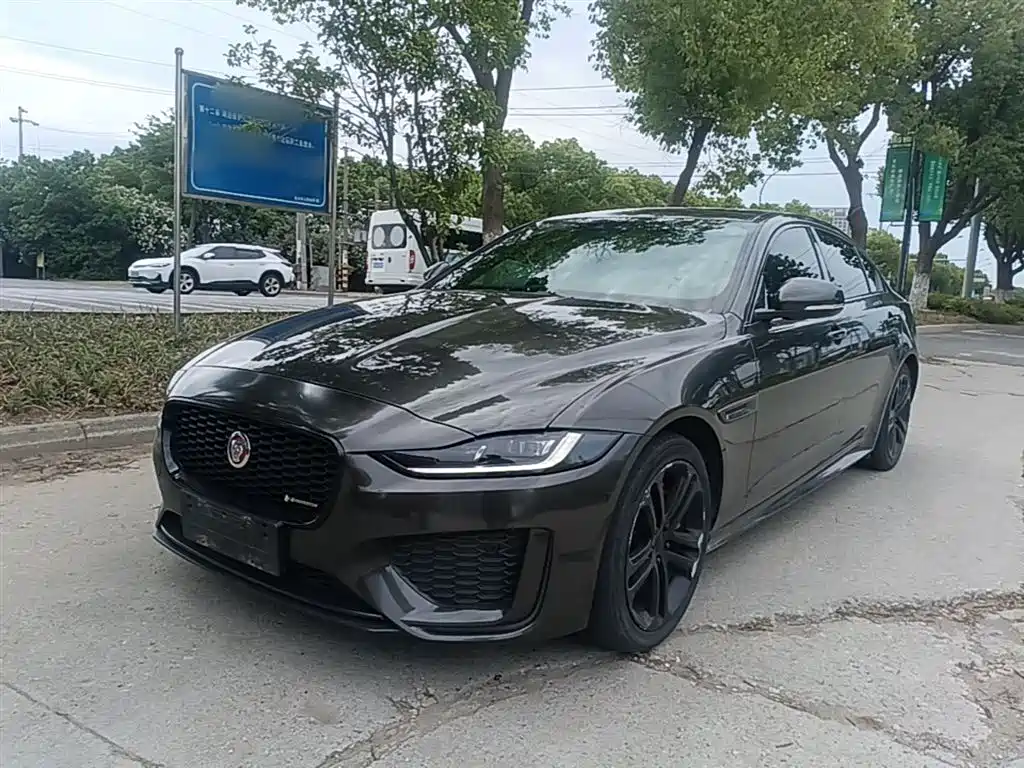 Jaguar XEL 2020