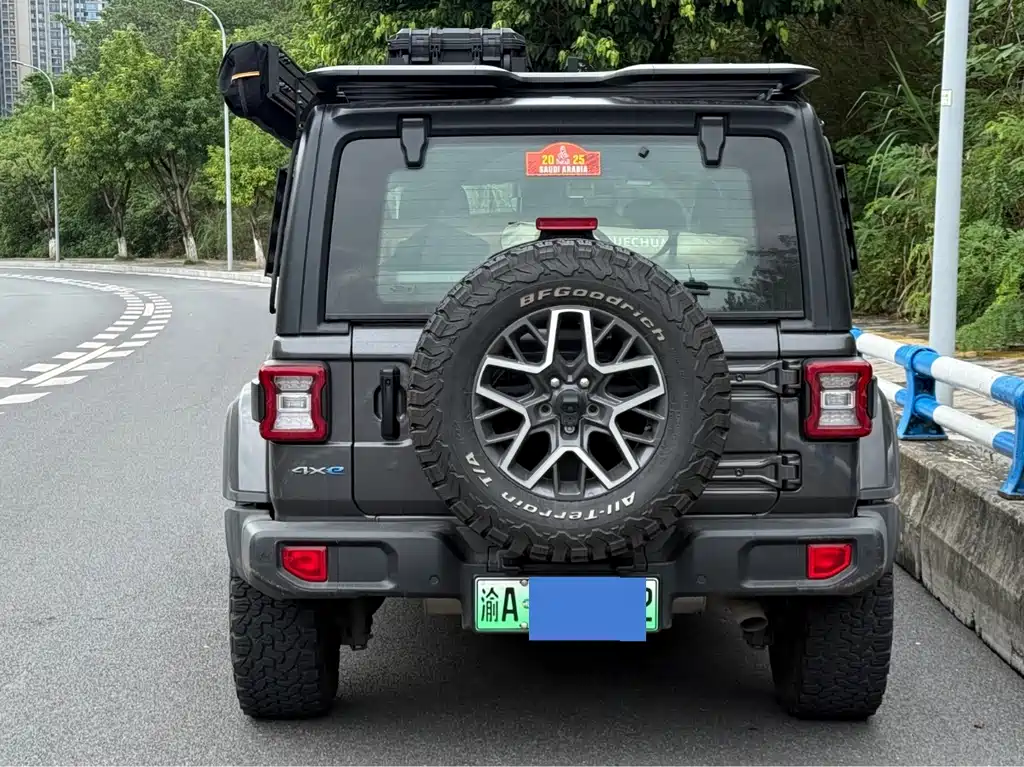 Jeep Wrangler PHEV — миниатюра 5