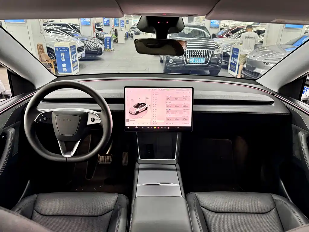 Tesla Model Y — фотографии объявления, Фото 7