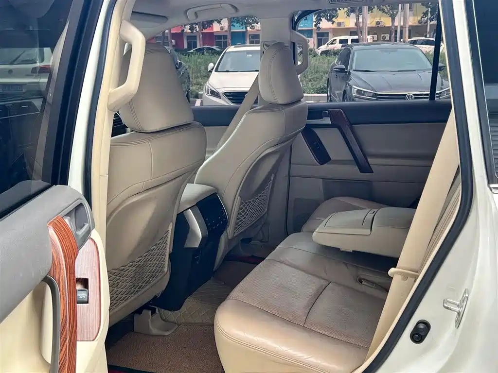 Toyota Land Cruiser Prado 2018 3.5L AT TX-L