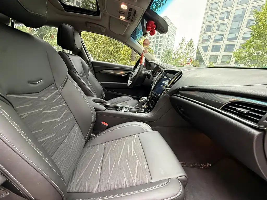 Cadillac ATS-L 2017 28T