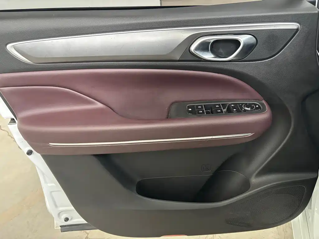 GAC M6 2021 PRO 270T AT Luxury