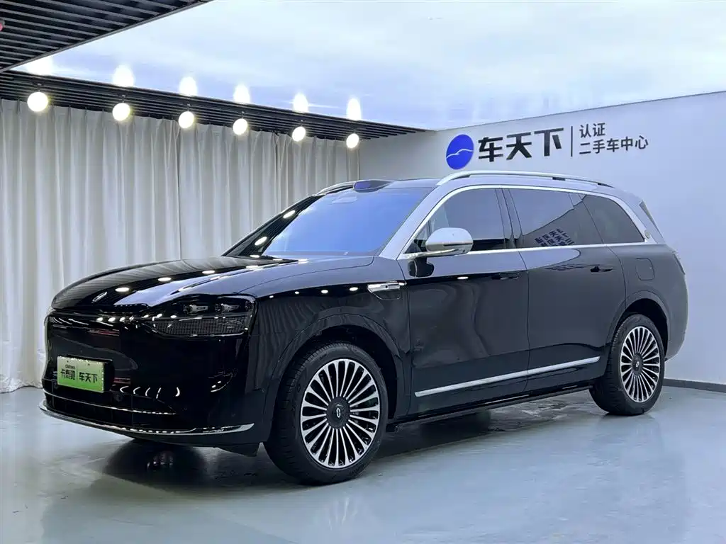 AITO ASK THE WORLD M9