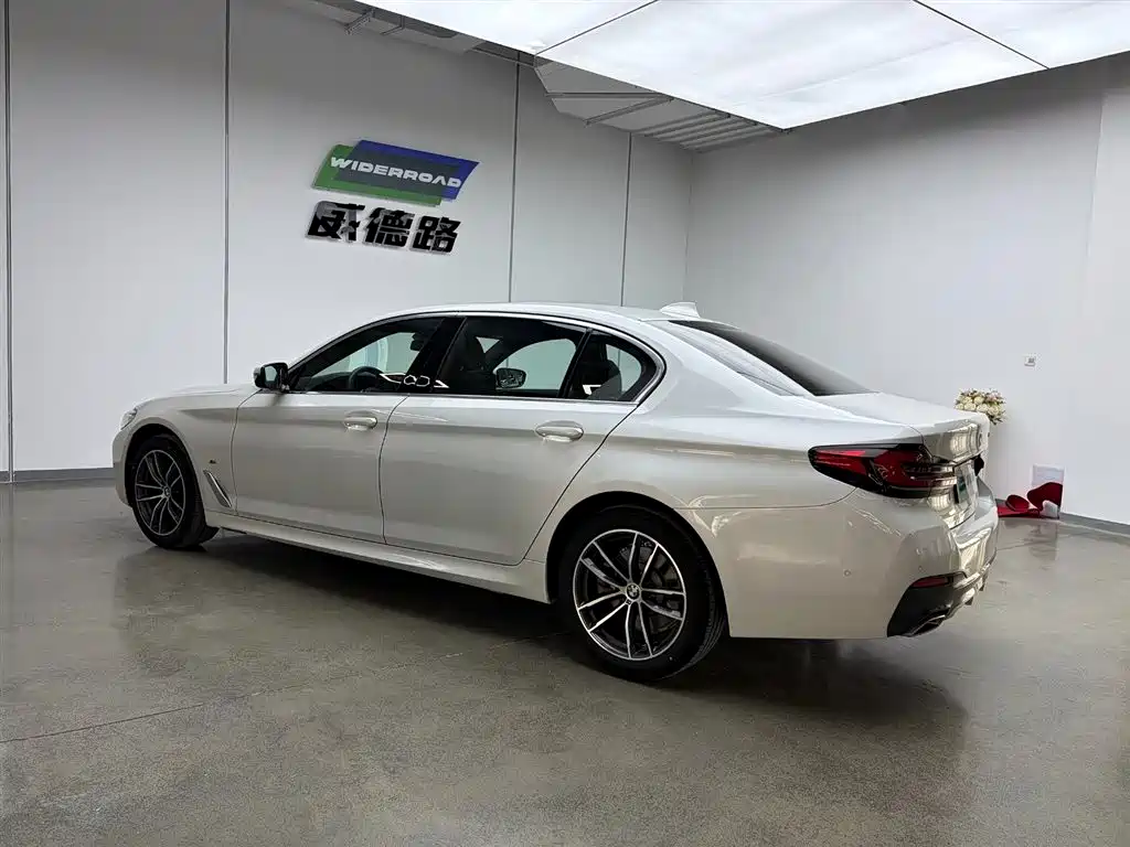 BMW 5 Series 5 2022 525Li M Sport