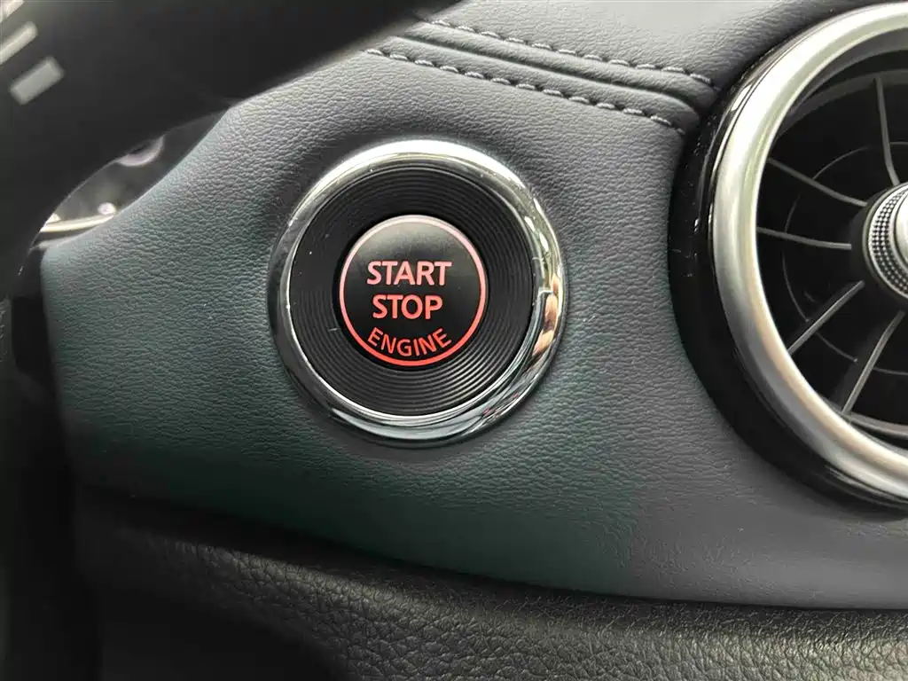 Nissan X-Trail 2025 2.0L Lead