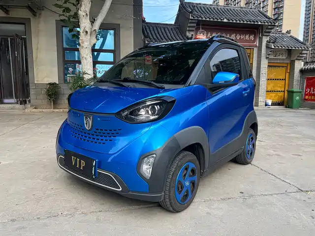 2020 SAIC E100