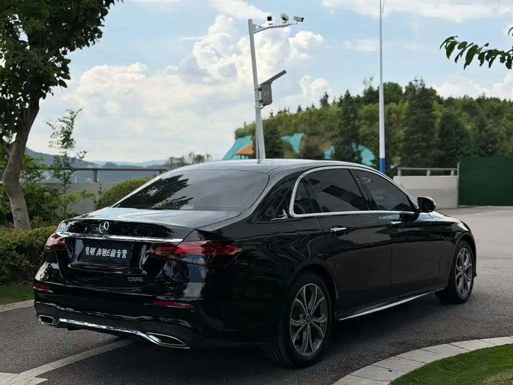 Mercedes-Benz E-Class E 2022 E 300 L Sport Luxury