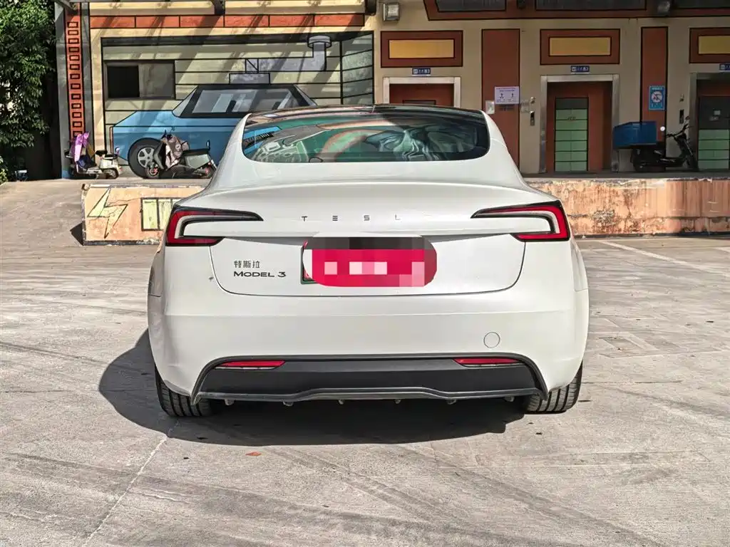 Tesla Model 3 — фотографии объявления, Фото 17