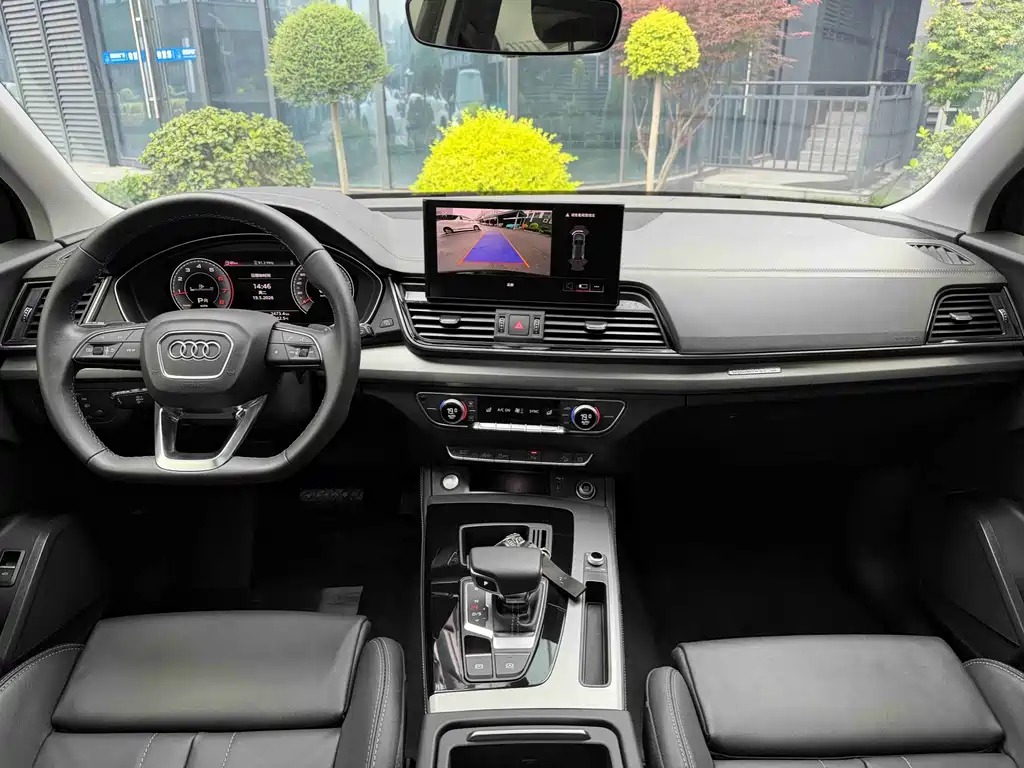 Audi Q5L — миниатюра 9