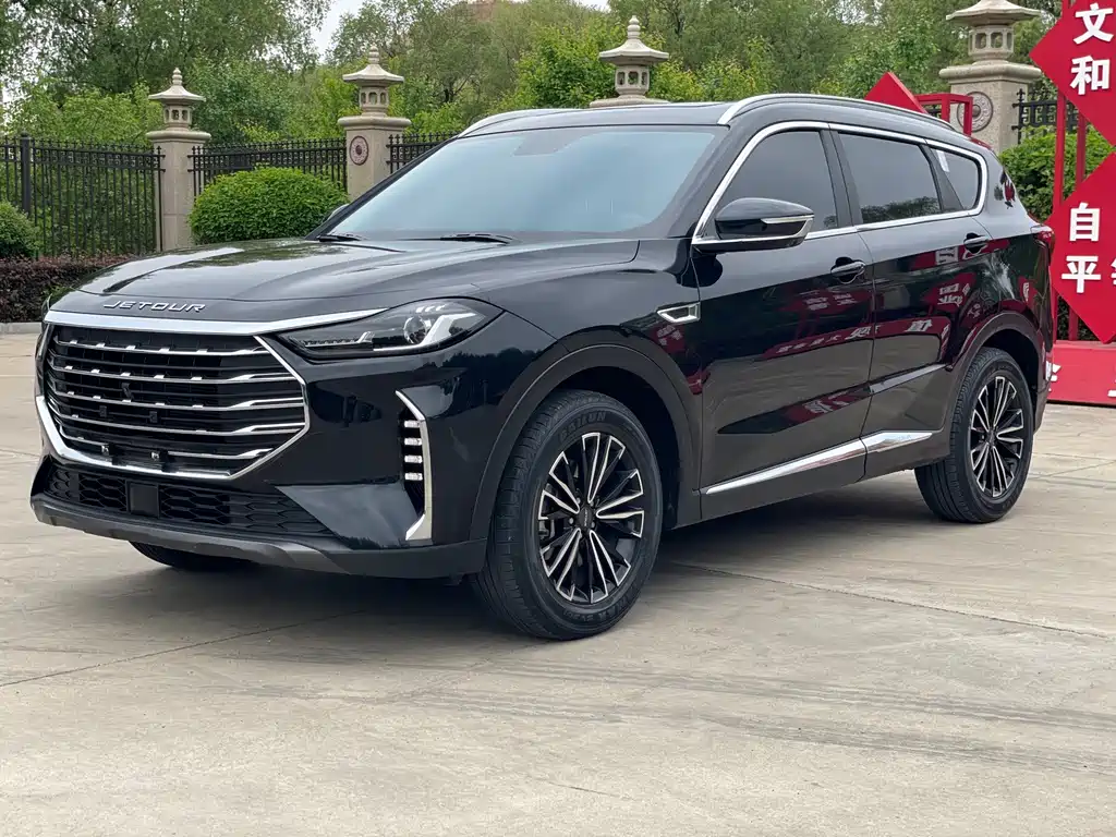 2022 JETOUR X70 - zdjęcie 1 z 10