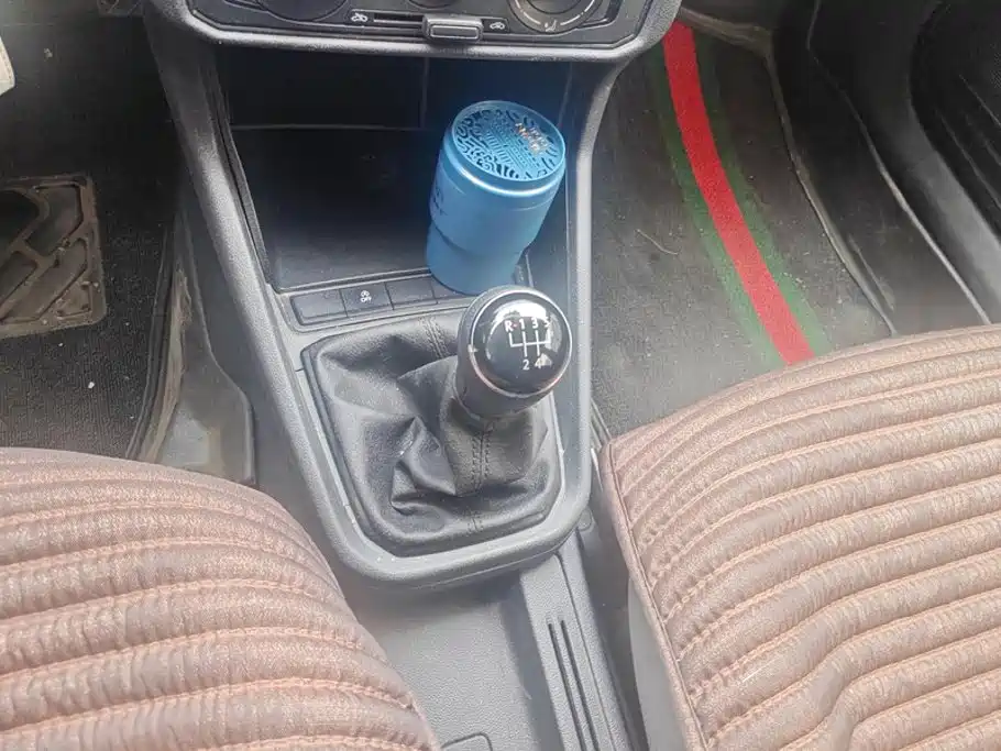 Volkswagen Santana — миниатюра 16