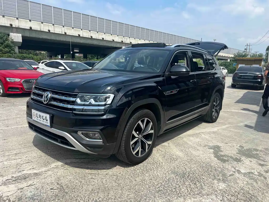 Volkswagen Teramont — миниатюра 3