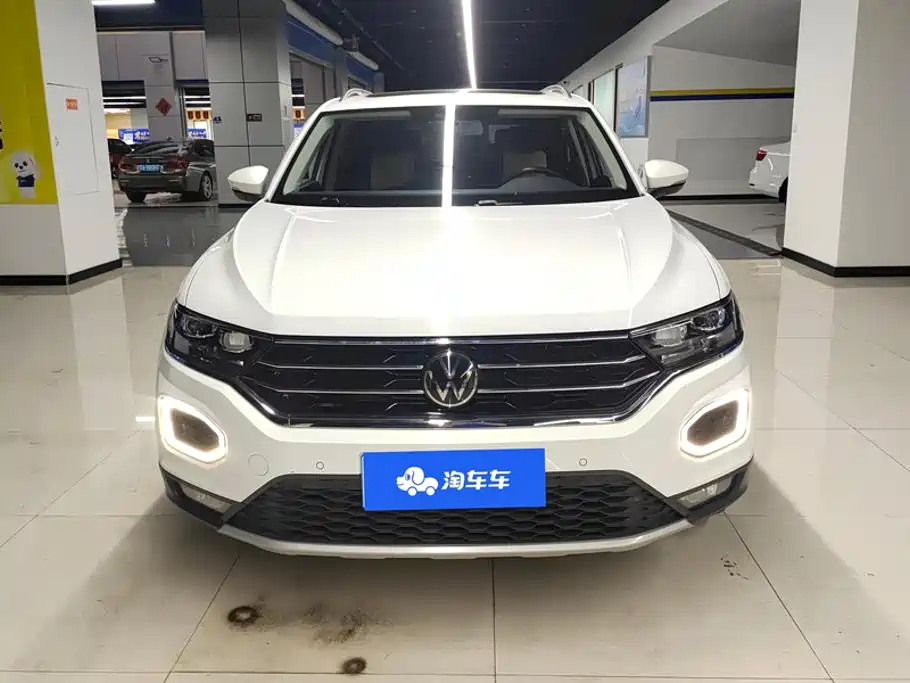 Volkswagen T-Roc — миниатюра 2