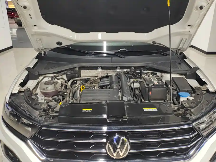 Volkswagen T-Roc — миниатюра 10