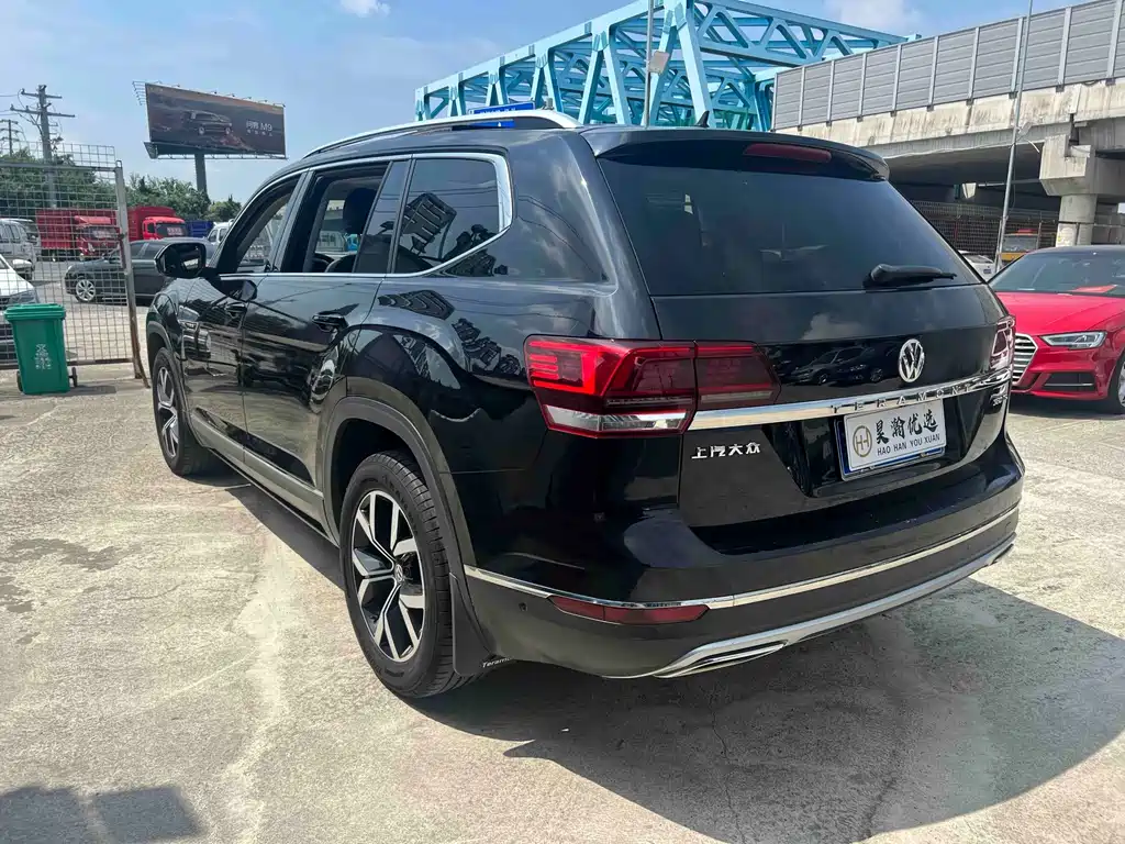 Volkswagen Teramont — миниатюра 8