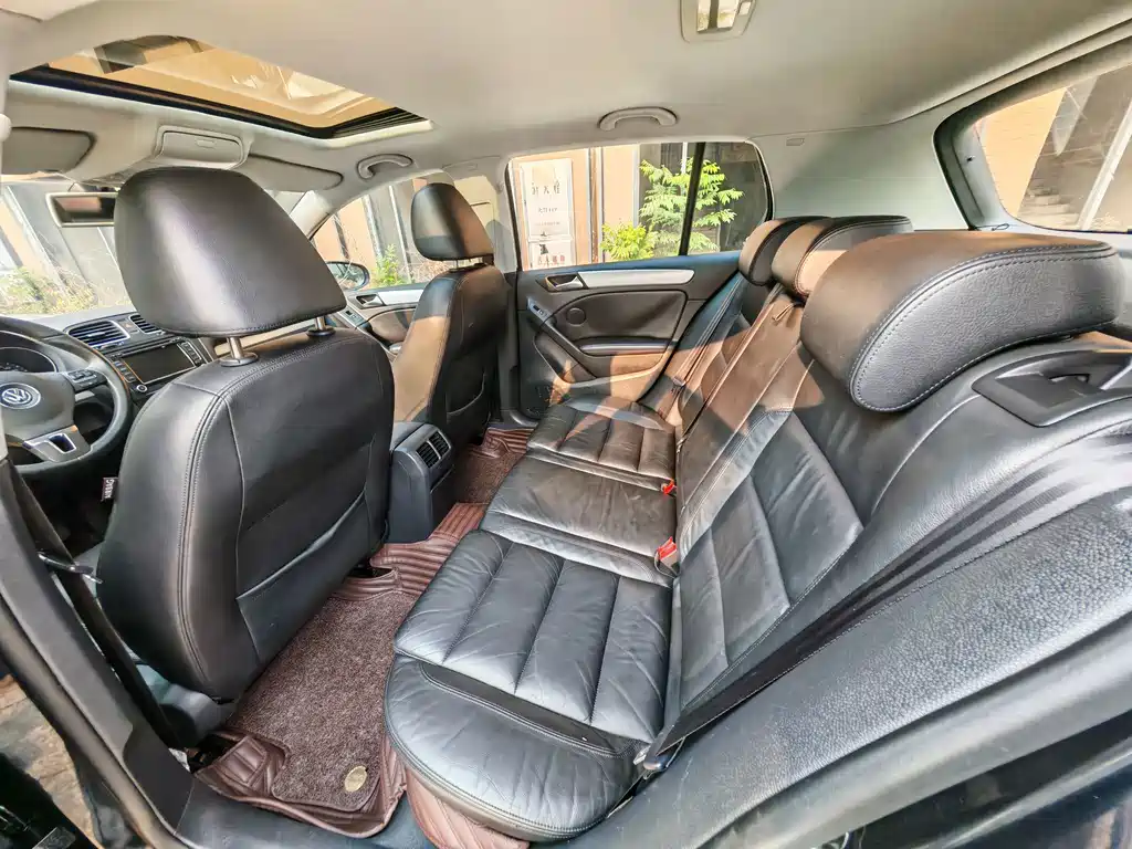 Volkswagen Golf — миниатюра 6
