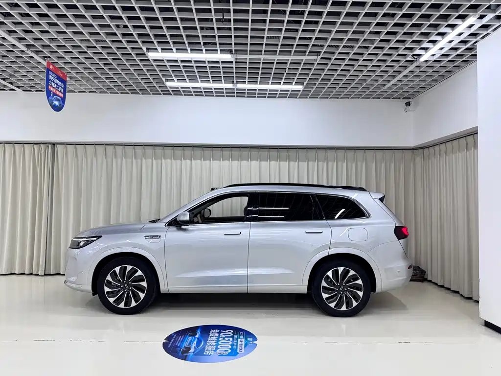 AITO AITO M7 — миниатюра 3