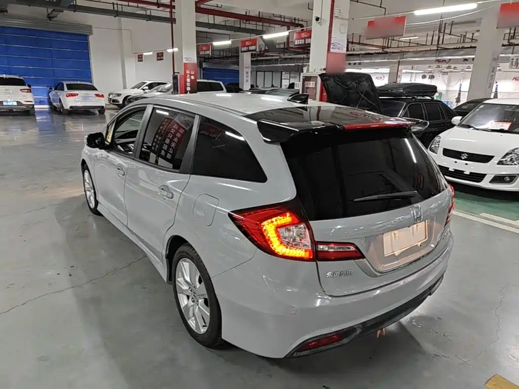 Honda Jade — миниатюра 5
