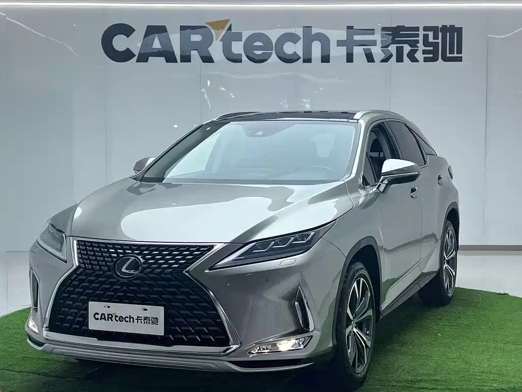 Lexus RX 2022