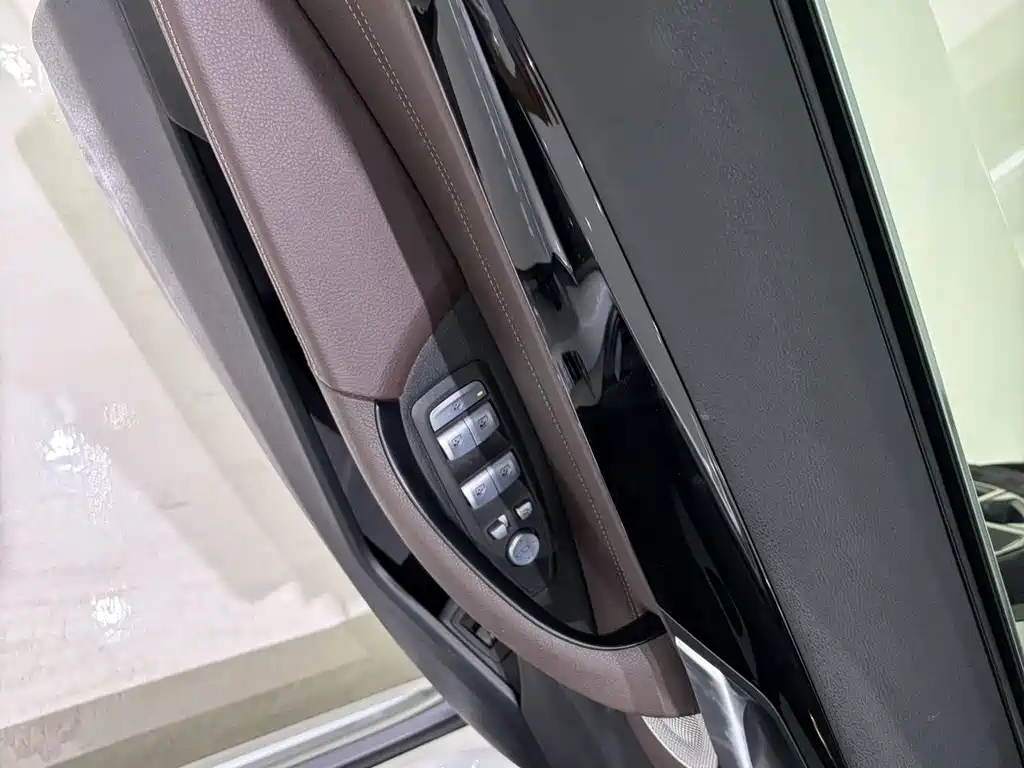 BMW X1 — миниатюра 17