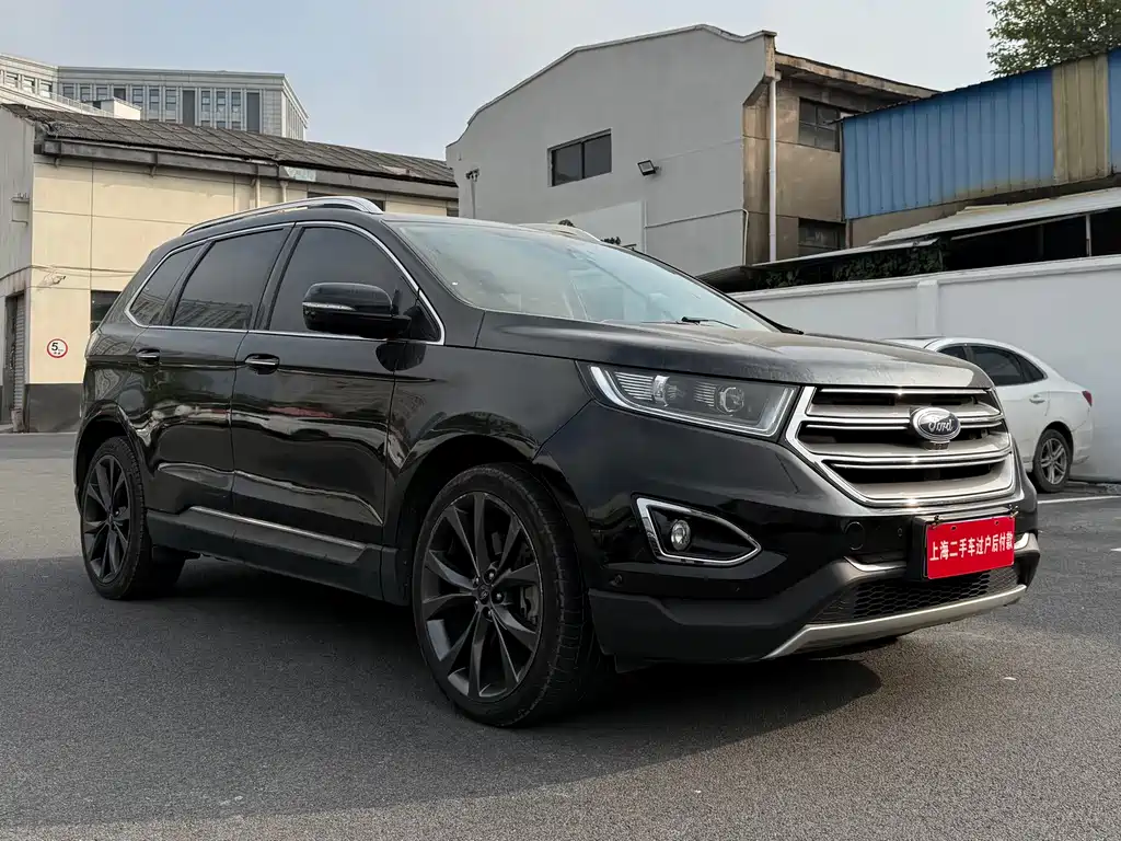 Ford Edge — миниатюра 2