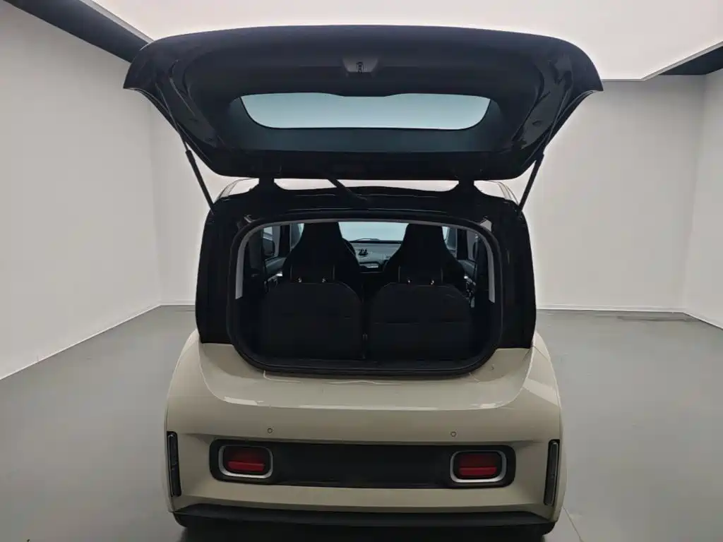 Baojun KiWi EV — миниатюра 19
