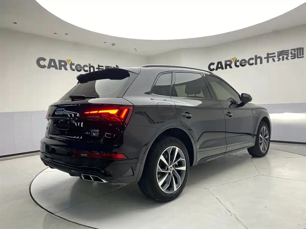 Audi Q5L 2023 40T Luxury