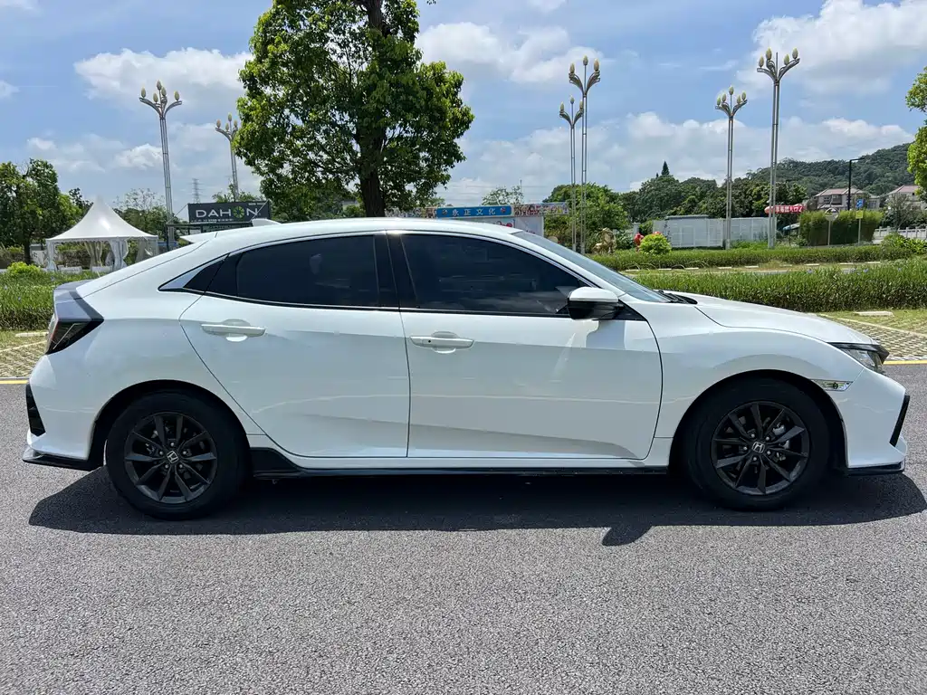 Honda Civic 2021 HATCHBACK 220TURBO CVT