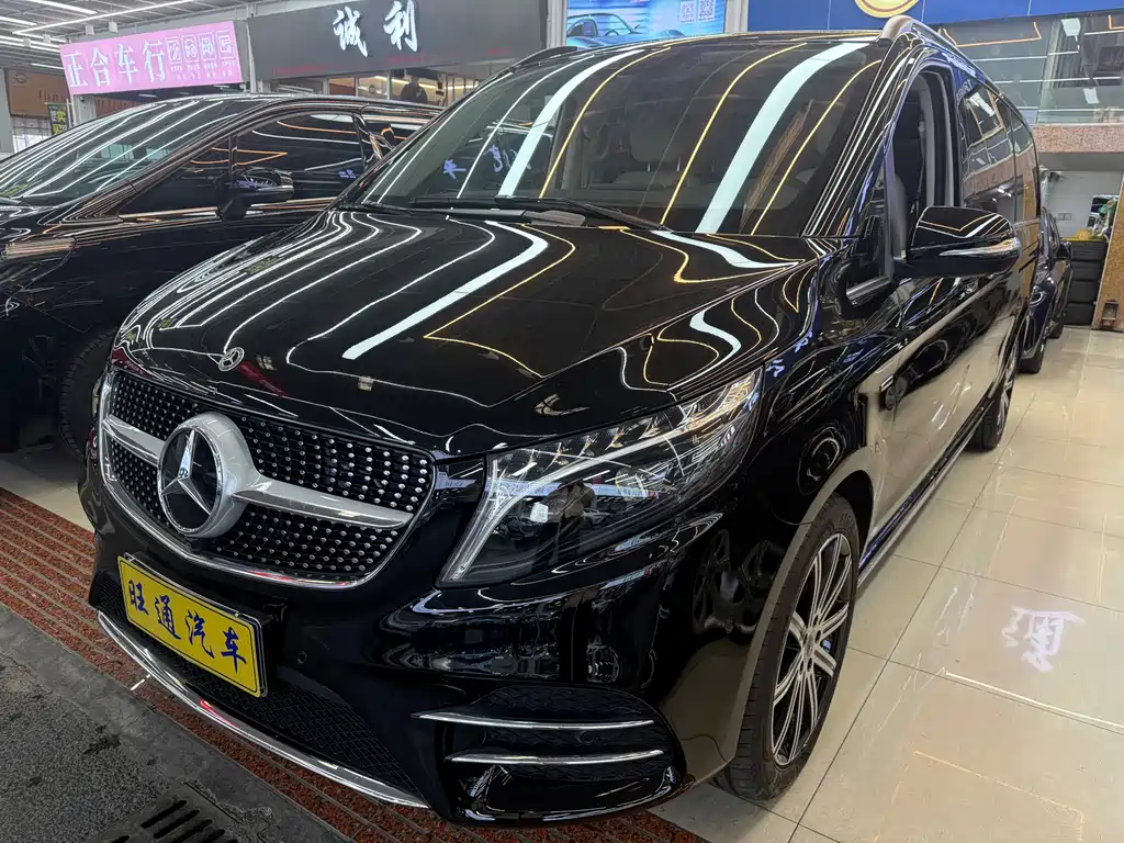 Mercedes-Benz V-Class 2023