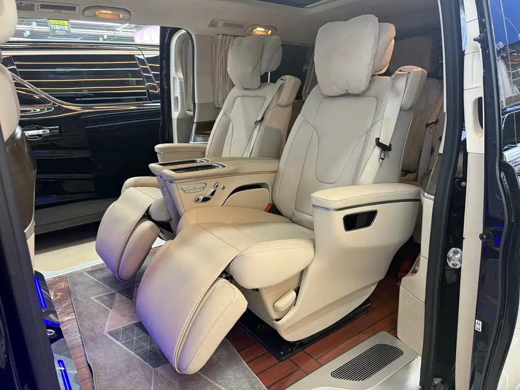 Mercedes-Benz V-Class V 2022 V 260 L Luxury