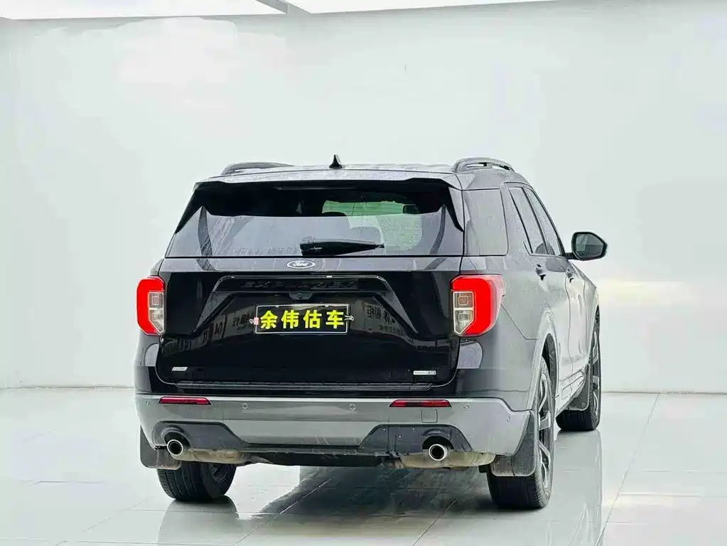 Ford Explorer — миниатюра 7
