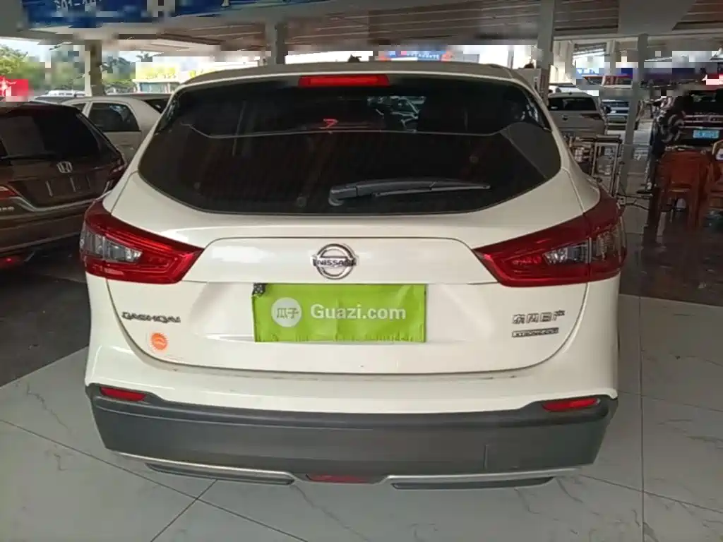 Nissan Qashqai — миниатюра 6
