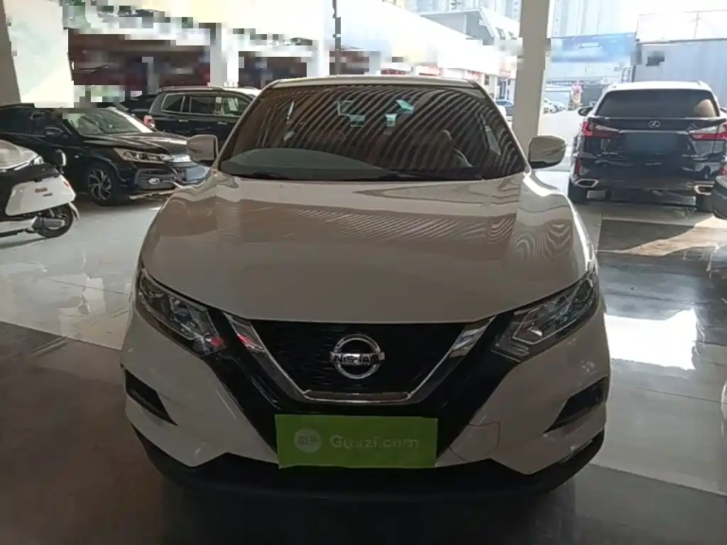 Nissan Qashqai — миниатюра 3
