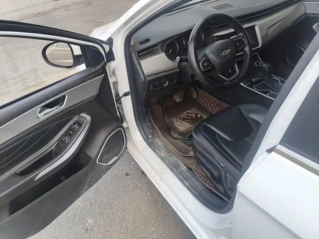 Chery Arrizo 5 — миниатюра 16