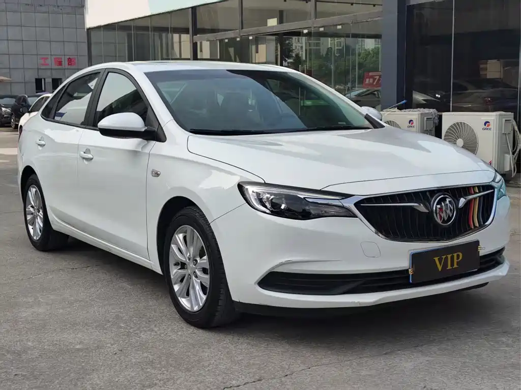 Buick Excelle — миниатюра 3