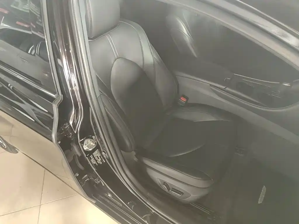Toyota Avalon — миниатюра 25