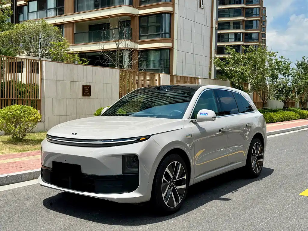 Li Auto IDEAL L6