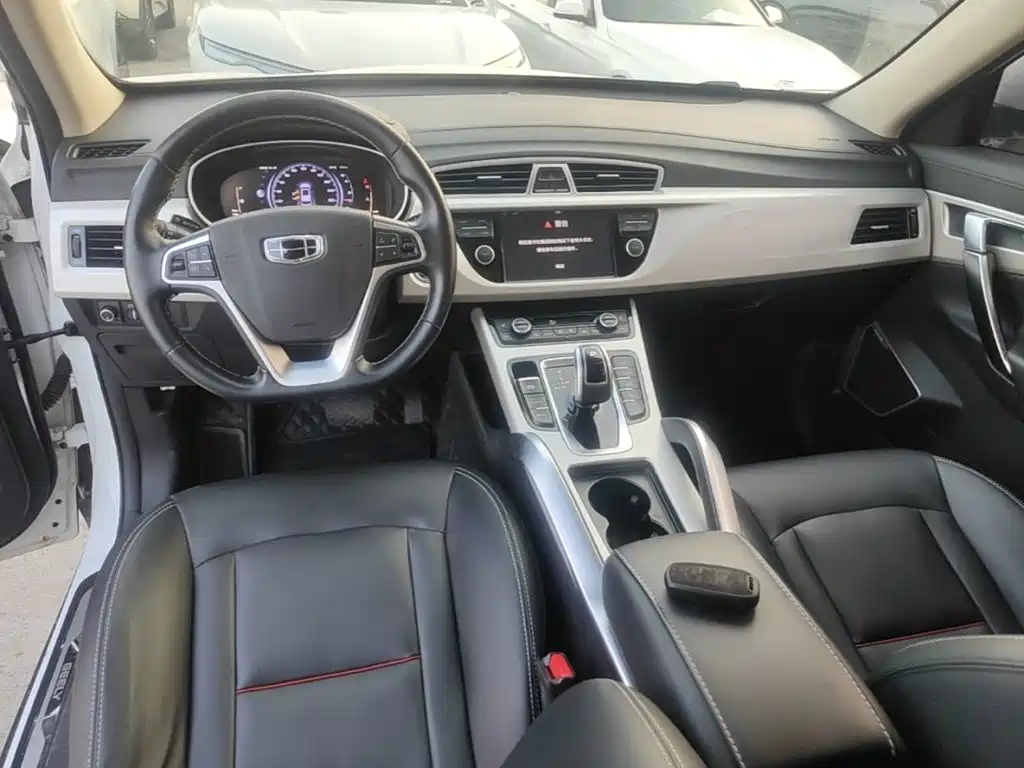 Geely Boyue — миниатюра 10