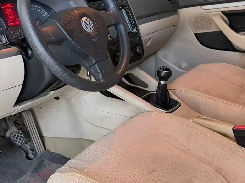 Volkswagen Sagitar — миниатюра 8
