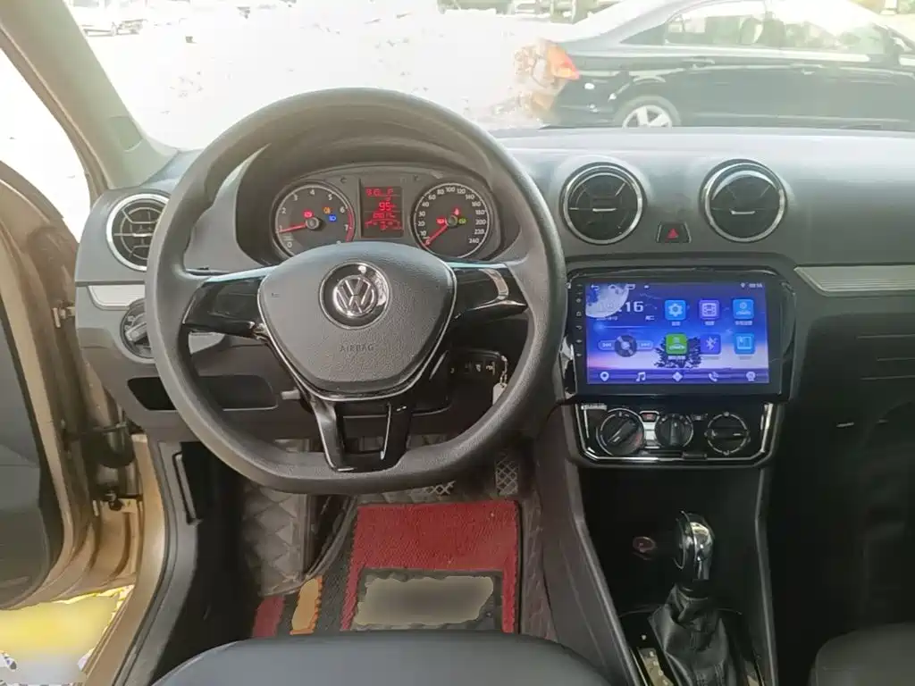 Volkswagen Jetta — миниатюра 10