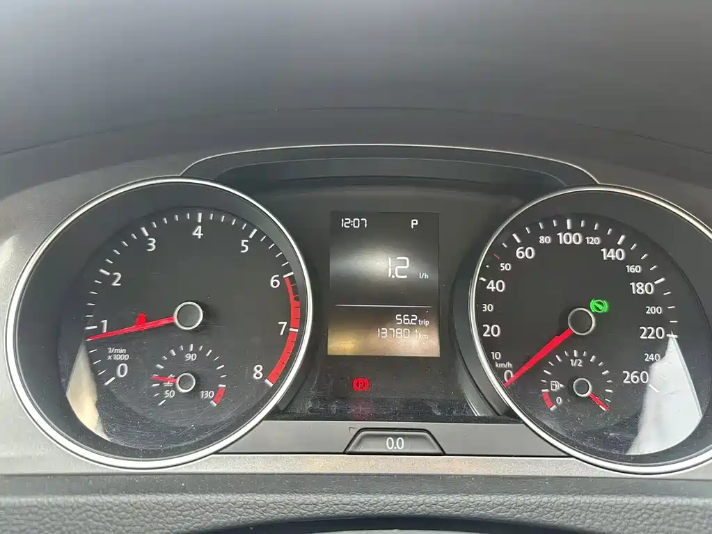 Volkswagen Golf — миниатюра 11