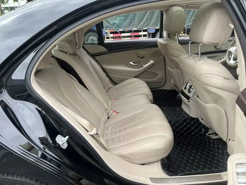 Mercedes-Benz S-Class — миниатюра 6