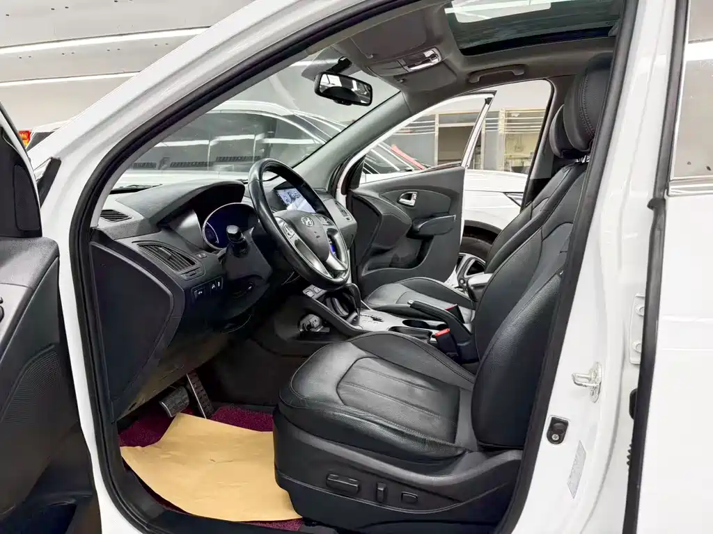 Hyundai ix35 — миниатюра 7